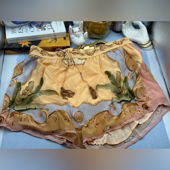 🆕 FARM Rio 🧿 NWOT Multicolor Banana Royalty Kaleidoscope Shorts, Sz L - Picture 14 of 16